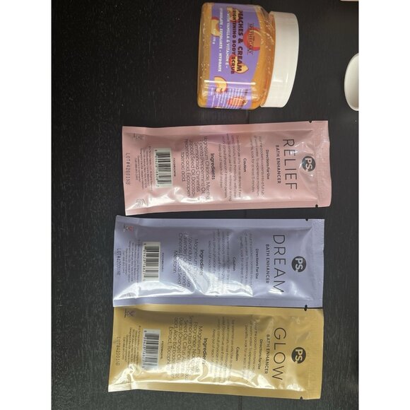 Full size Spa Bath Body Bundle Gift Set 14 Pieces Face Body Feet Hands Treaments - Picture 11 of 13